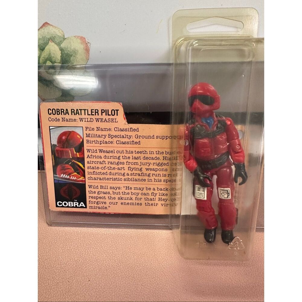 Vintage 1984 G.I. Joe cobra wild weasel rattler pilot figure with file card